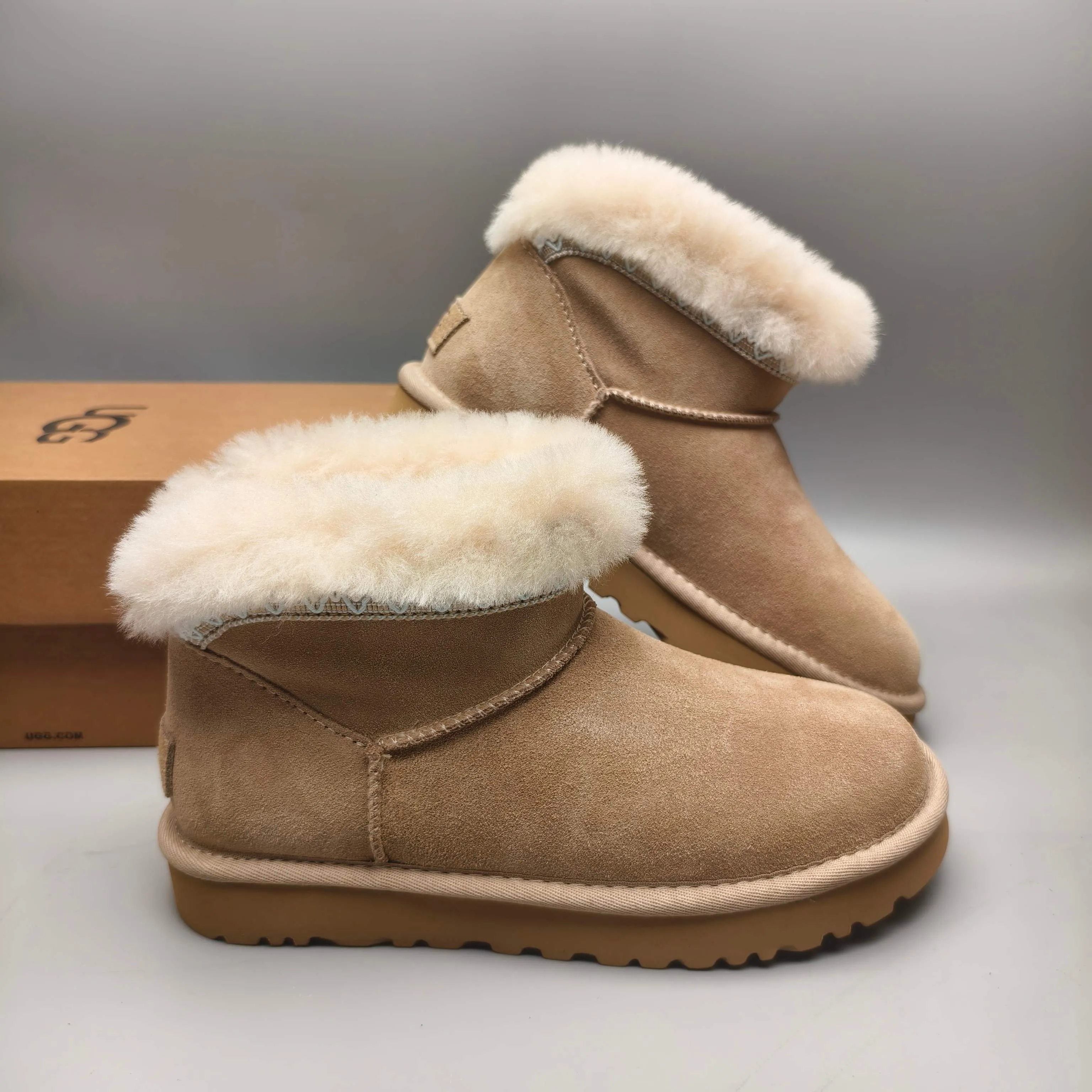 💰520 UGG sheepskin all-in-one snow boots 4496 Ethnic style low-top casual women's shoes Color: Maroon Sand Matching size: 35-40